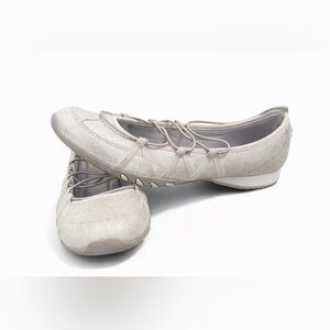 Aldo Soft white and Silver Ballet Flats - Size 8.5